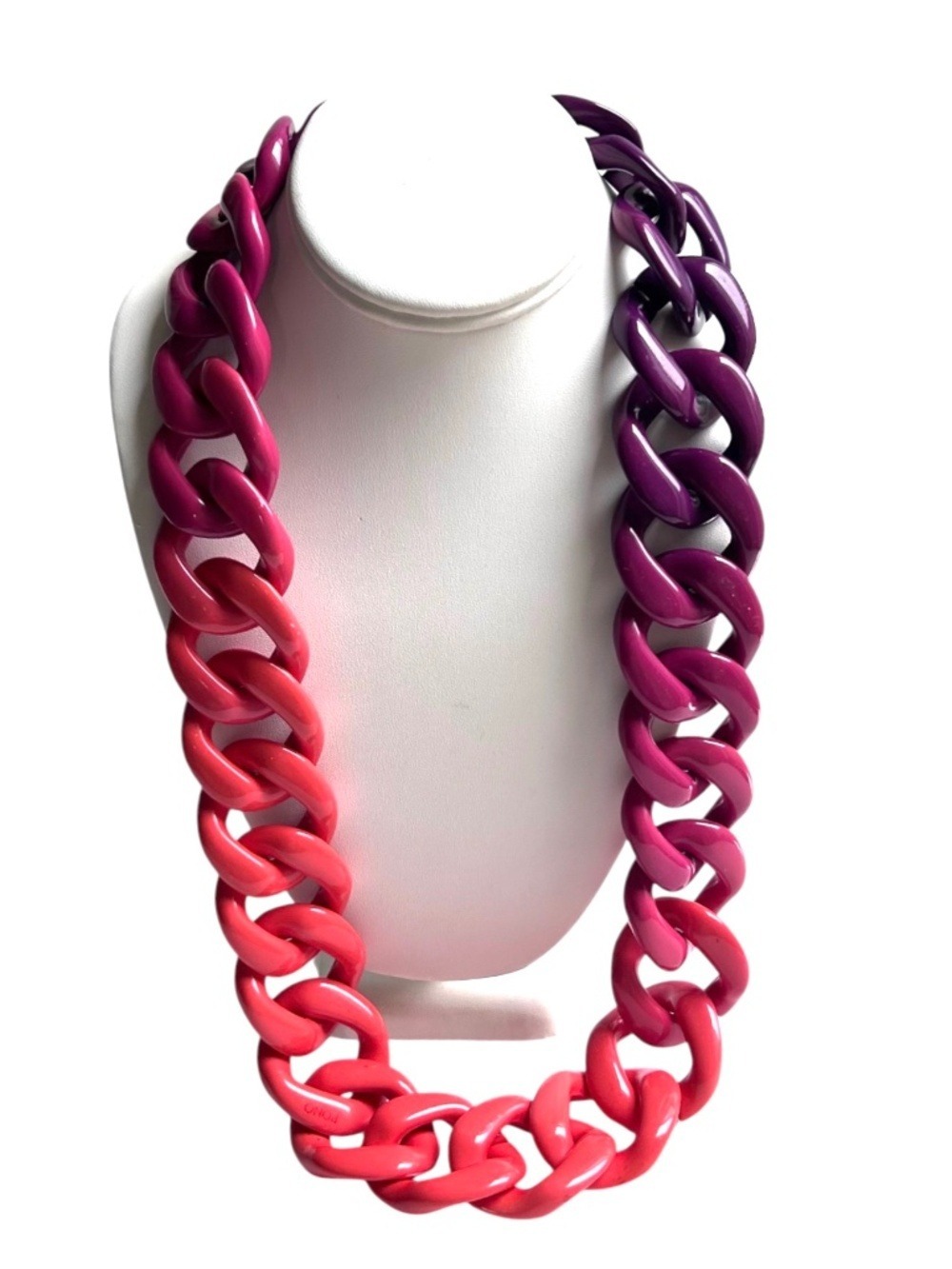 PONO by Joan Goodman Italian Resin Ombre Link Necklace